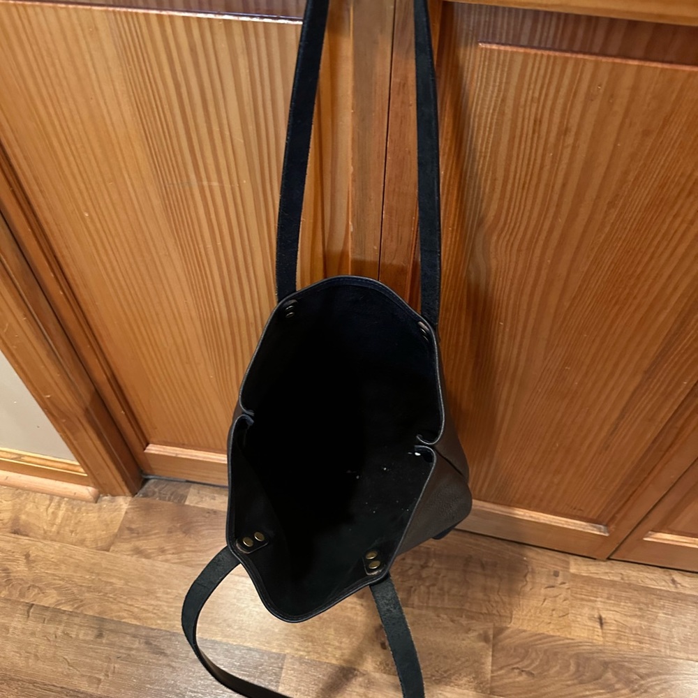 River city leather poke bag
